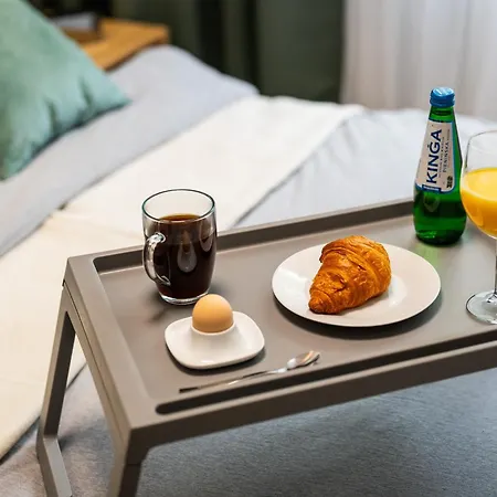 Good Things Near Center Ceglana Street & Parking - Blisko Szpitali Okulistyka Euromedic Mswia Apartment Katowice