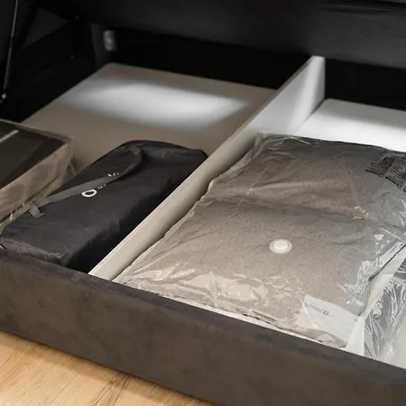 Good Things Near Center Ceglana Street & Parking - Blisko Szpitali Okulistyka Euromedic Mswia Lejlighed