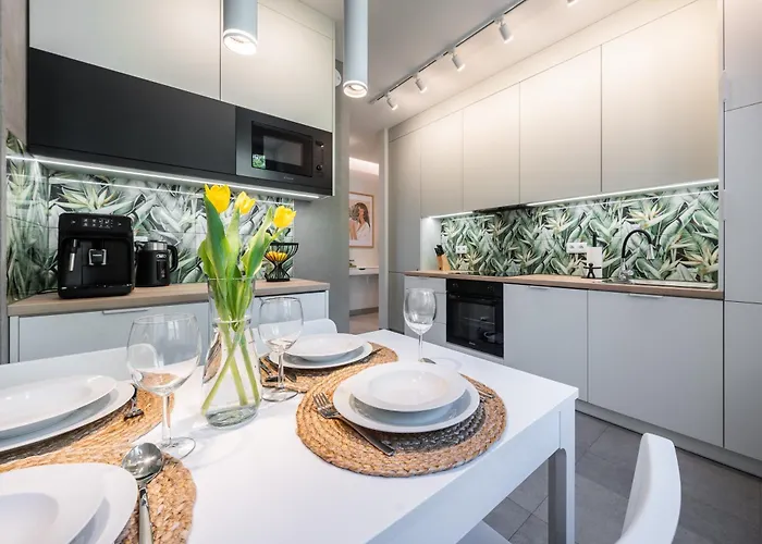 アパート Good Things Near Center Ceglana Street & Parking - Blisko Szpitali Okulistyka Euromedic Mswia