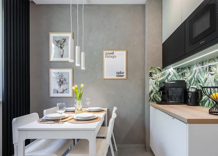 Good Things Near Center Ceglana Street & Parking - Blisko Szpitali Okulistyka Euromedic Mswia Lejlighed Katowice